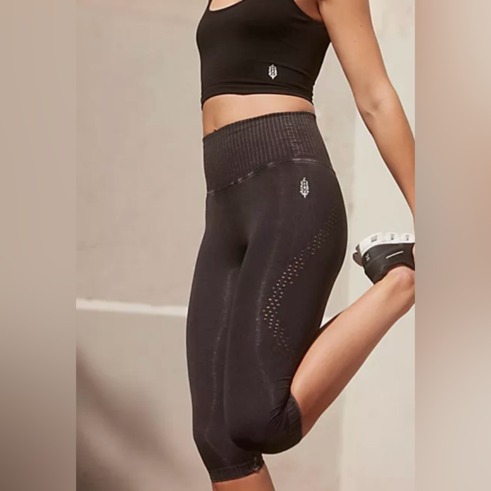 Free People Movement High-Rise Good Karma Crop Leggings Dark Grey M/L